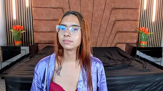Sara_saaennz webcam
