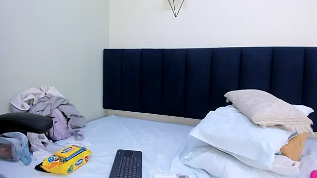 mayaevansmg webcam