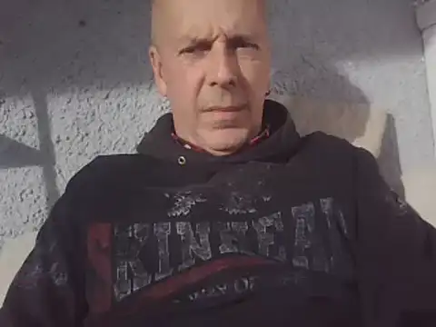 SHARPSkinhead webcam