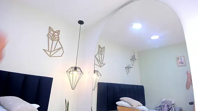 mayaevansmg webcam