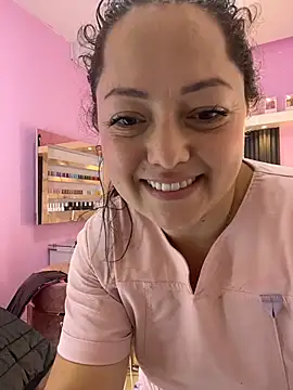 Nails_Lucia