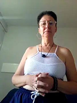 mileide980 (F mature) - Minha viagem