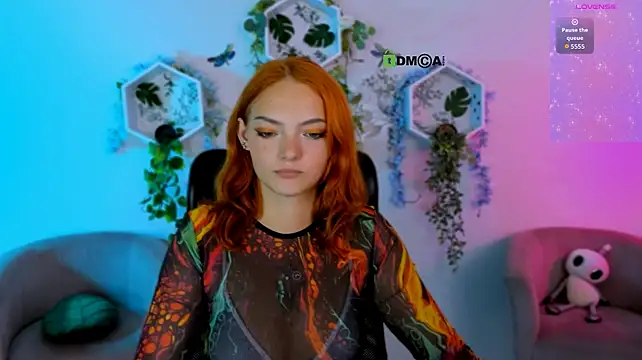 melody_sky_ live cam on StripChat