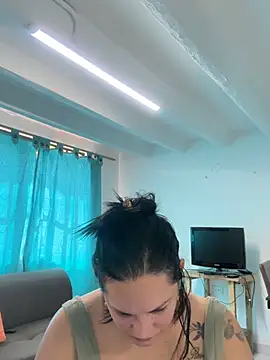 AliceeJoness_