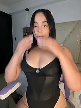 imLeanna_ webcam