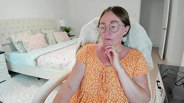Vika73 webcam