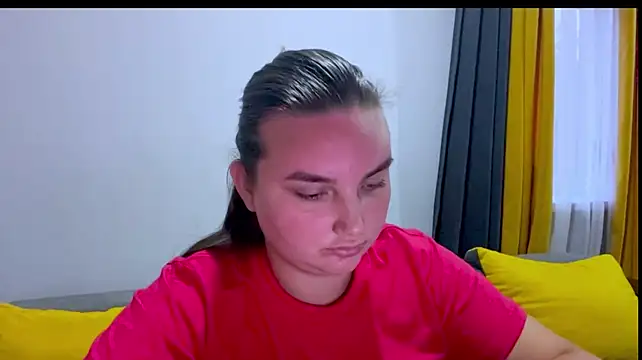 Dreamyblushfairy webcam