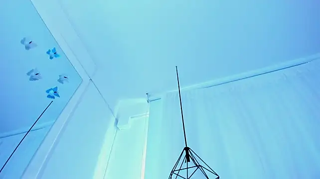 liabell_ webcam