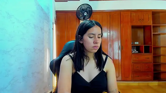 Soffy_and_Emily webcam