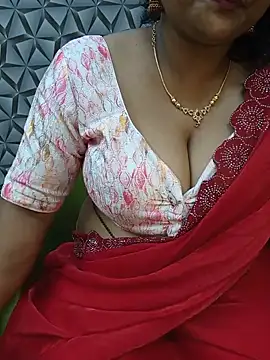 AADHIRA_Tamil_Mallu