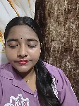 Baby_Myraaa webcam