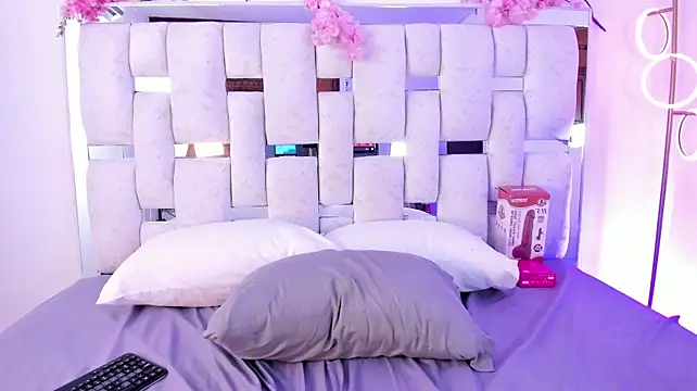 Antonella_Vega_ webcam
