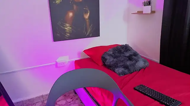 raven_walker00 webcam