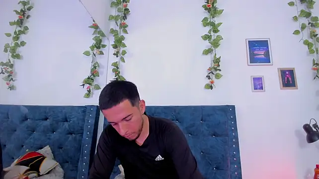 scarlett_777_dante webcam