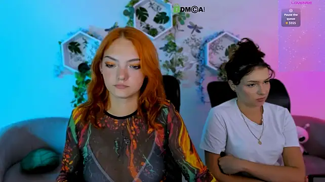 melody_sky_ webcam