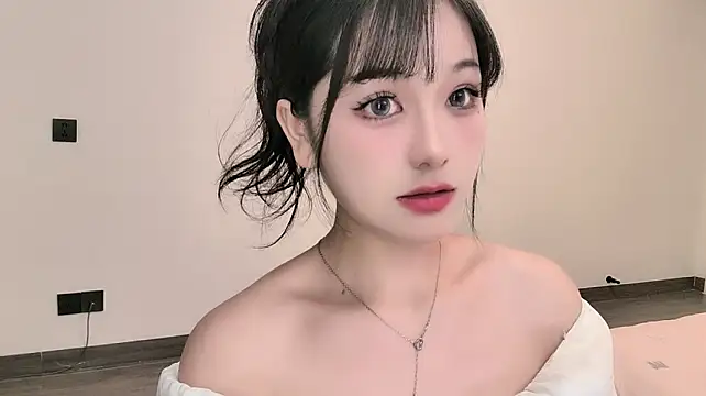 winter96555 live cam on StripChat