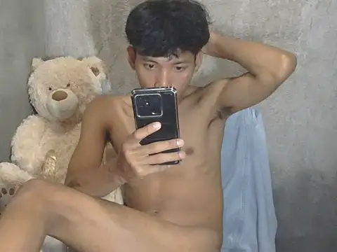 Asiancockinsan live cam on StripChat