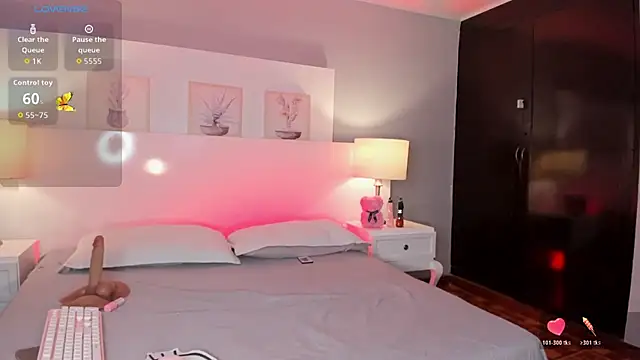 Emily_robertss1 webcam