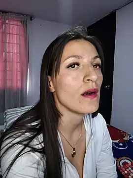 tina_sussy webcam