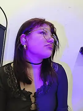 TATIANA--30 webcam