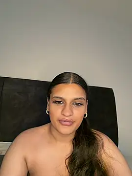 kaviahxx18