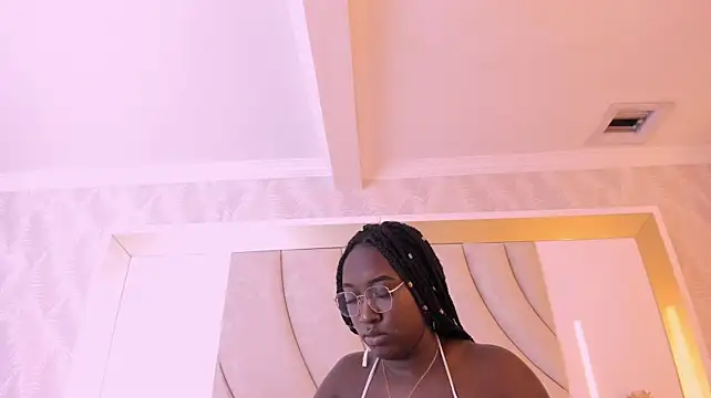 KayiVibes webcam