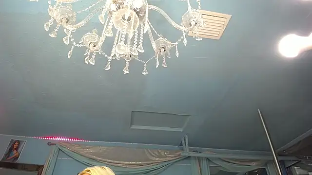 ADRIANNA_FOX webcam