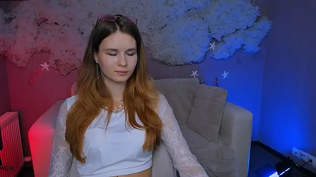 angie_foxy1 webcam