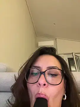 Its_Jade live cam preview
