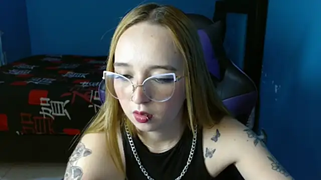 Liaroberts1