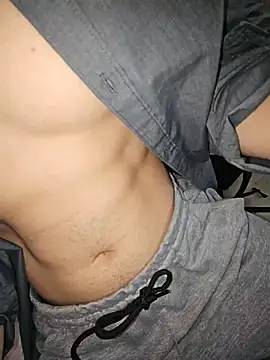 hotroom69 (M twink) - Cuspo na rola