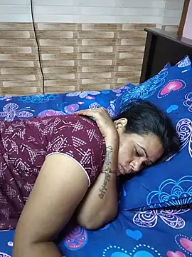 tamilaruvi