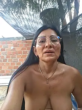 maturexxxnaughty live cam preview