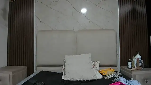 queenstarhy webcam