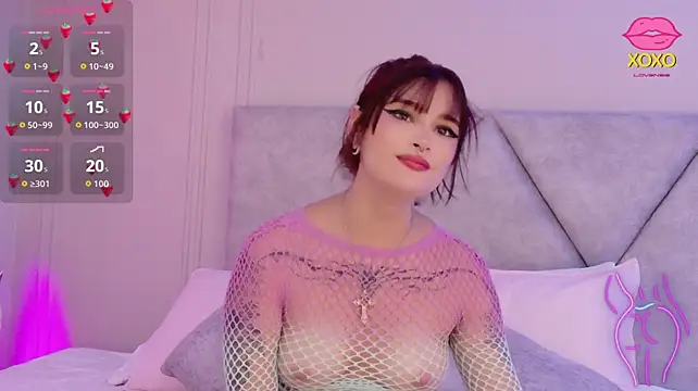 CloeeMilleer live cam on StripChat