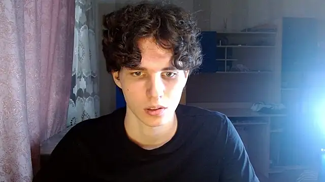 richard_kaupo live cam on StripChat