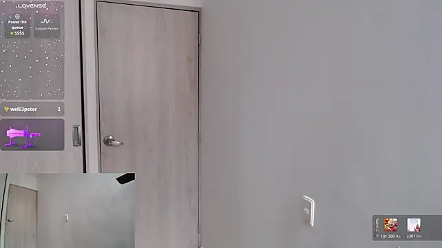 Tinymilf__ live cam preview