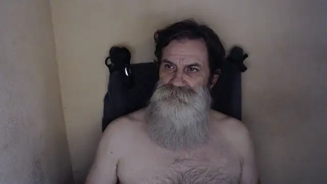 AlexNudo webcam