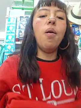 Cute_hollywood1 webcam