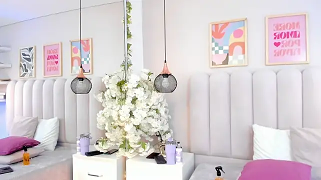 Megan__Hart_