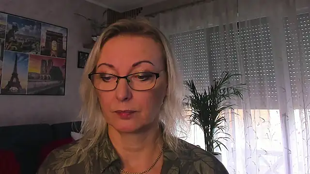 vanessa_chat