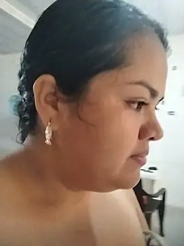 MiaBloom0 webcam