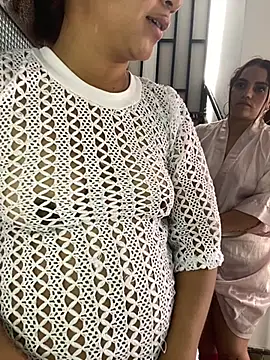 luna_sophled_ webcam
