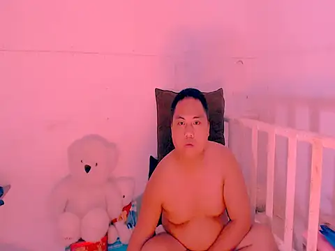 hardking_69 (M young) - PLEASE HELP ME CUM I'M SO HORNY
