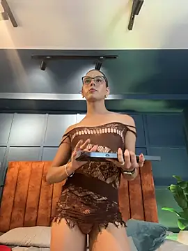 Luxa_Velvet live sex cam