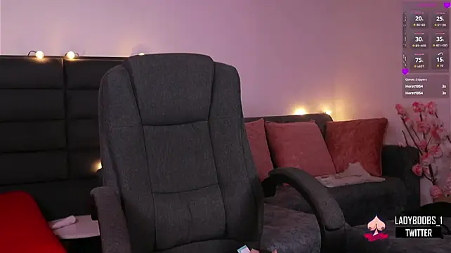 kathieandpovcock1 webcam