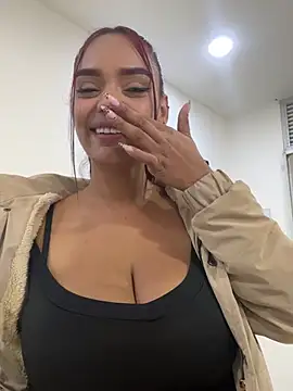 sara-77 (G young) - My pussy in your face😈