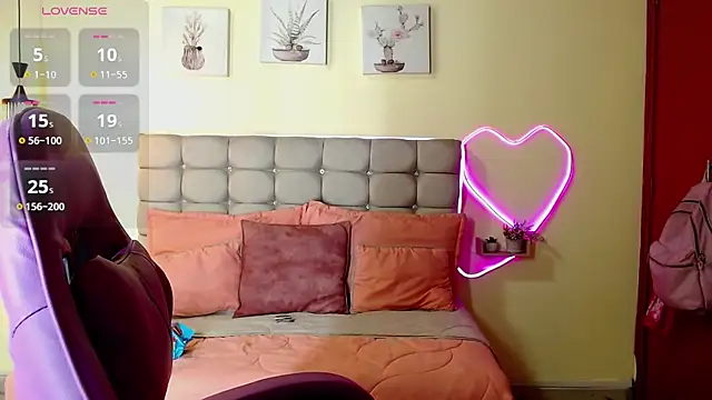 _naomi_s webcam