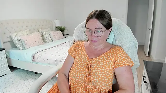 Vika73 webcam