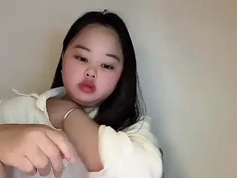 Nhungnhung201 webcam